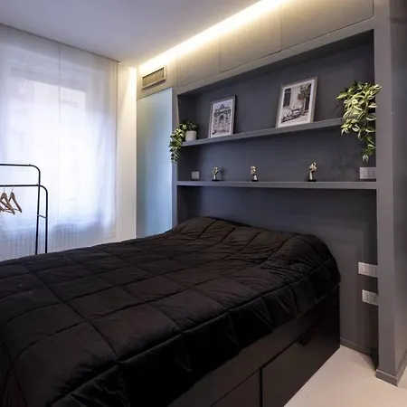 Elegant Near Tuscolana Διαμέρισμα Ρώμη